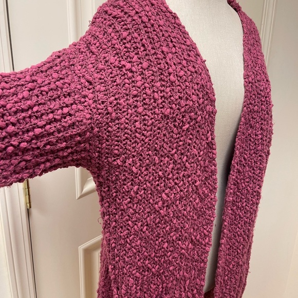 🚨MAKE AN OFFER🚨 Annabelle Cardigan - Picture 2 of 5